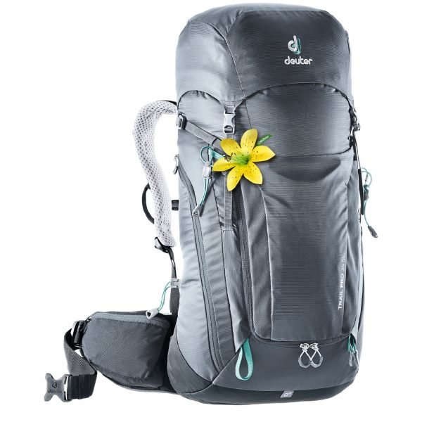 Deuter Trail Pro 34 SL Backpack graphite/black backpack