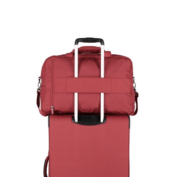Travelite Skaii Weekender/Backpack red van Gerecycled